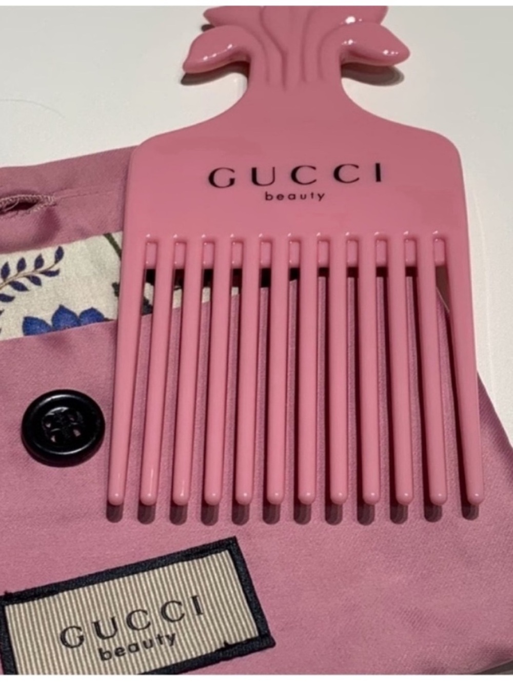 Gucci beauty hair comb set - Picture 3 of 9